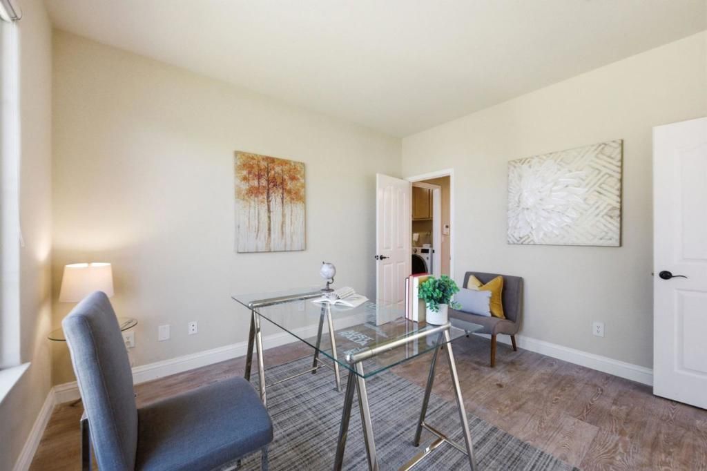 Image 43 of property listing at 117 Lakewood Circle, San Mateo, CA 94402