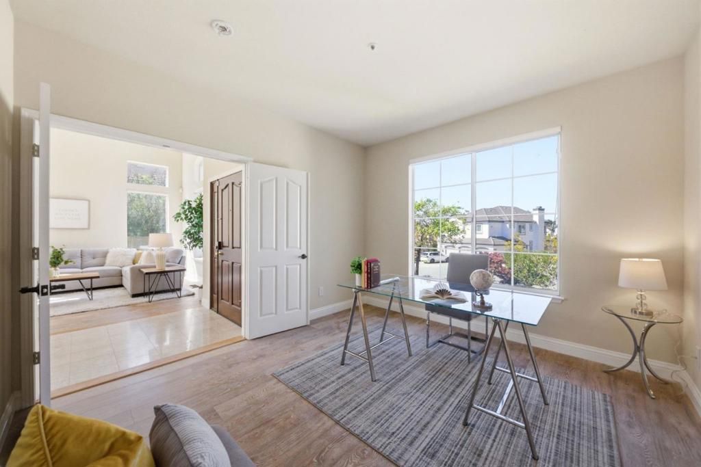 Image 45 of property listing at 117 Lakewood Circle, San Mateo, CA 94402