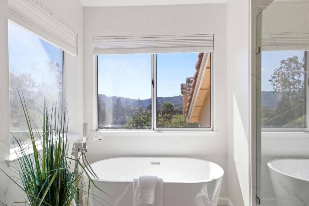 Image 65 of property listing at 117 Lakewood Circle, San Mateo, CA 94402