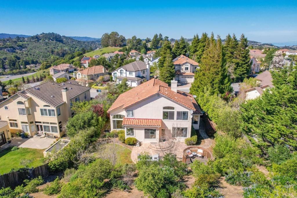 Image 71 of property listing at 117 Lakewood Circle, San Mateo, CA 94402