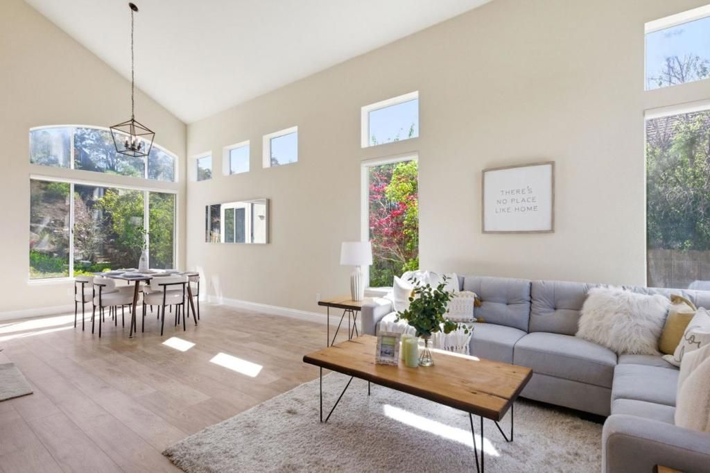 Image 8 of property listing at 117 Lakewood Circle, San Mateo, CA 94402