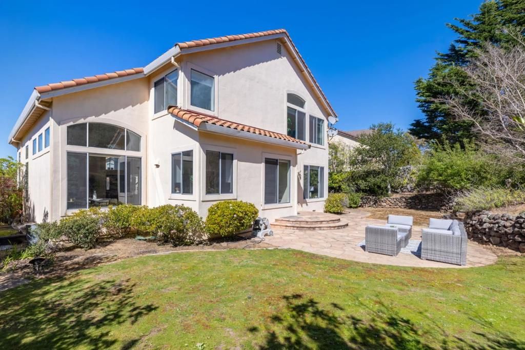 Image 81 of property listing at 117 Lakewood Circle, San Mateo, CA 94402