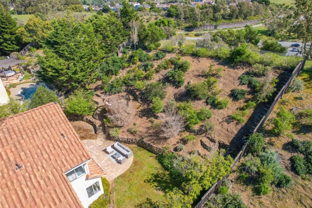 Image 83 of property listing at 117 Lakewood Circle, San Mateo, CA 94402