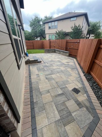 9002 Palmito DR, Austin, TX 78717