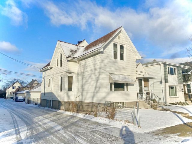 420 E Wilson STREET, Milwaukee, WI 53207