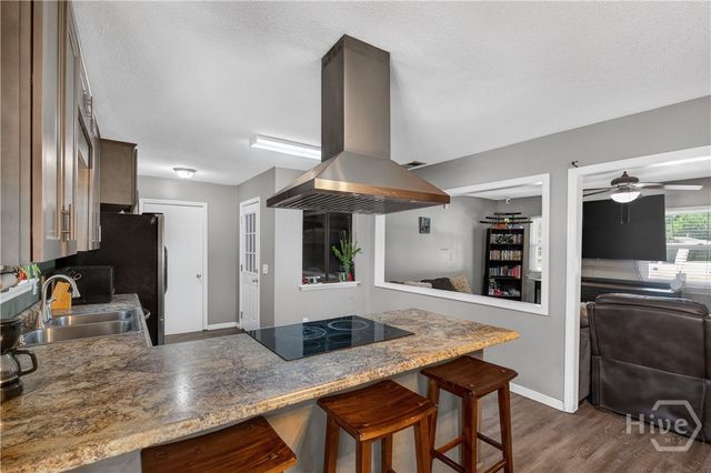 204 Honey Lane Circle, Hinesville, GA 31313