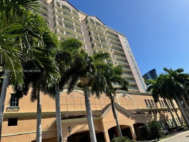 17555 Atlantic Blvd 1205, Sunny Isles Beach, FL 33160