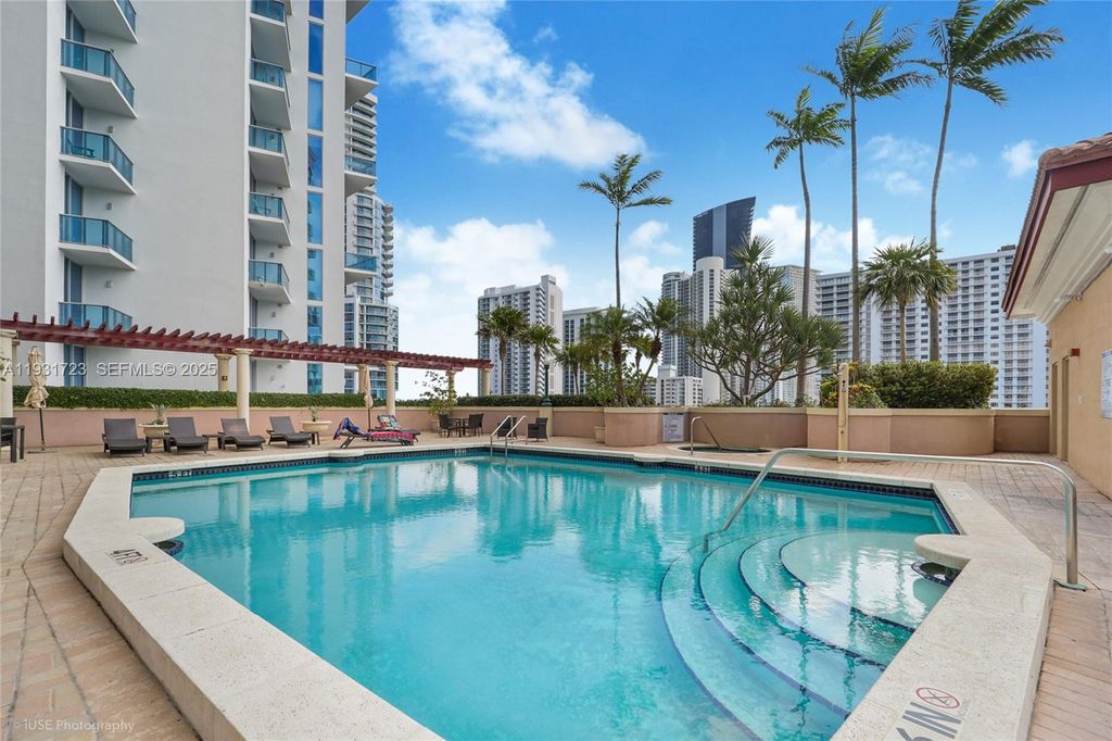 Image 14 of property listing at 17555 Atlantic Blvd 1205, Sunny Isles Beach, FL 33160