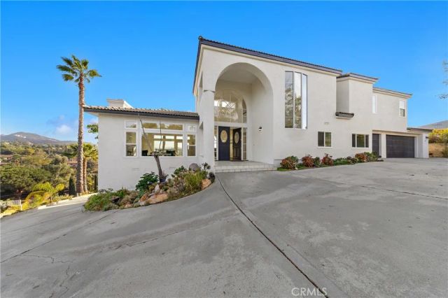 1522 Maxwell Lane, Vista, CA 92084