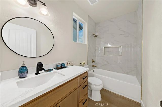 1522 Maxwell Lane, Vista, CA 92084