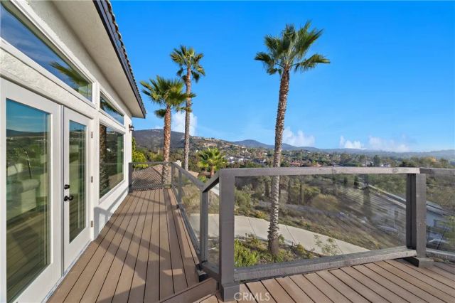 1522 Maxwell Lane, Vista, CA 92084