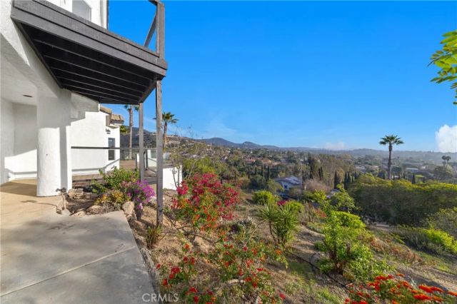 1522 Maxwell Lane, Vista, CA 92084