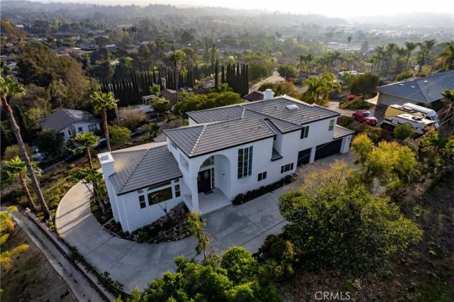 1522 Maxwell Lane, Vista, CA 92084