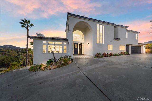 1522 Maxwell Lane, Vista, CA 92084