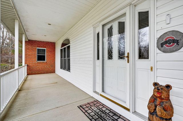 11129 Cedar Creek Drive NW, Canal Winchester, OH 43110