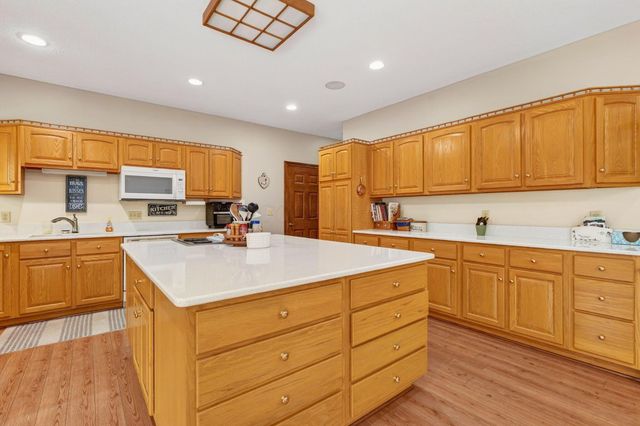 11129 Cedar Creek Drive NW, Canal Winchester, OH 43110