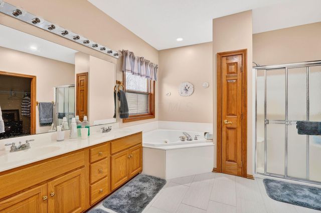 11129 Cedar Creek Drive NW, Canal Winchester, OH 43110