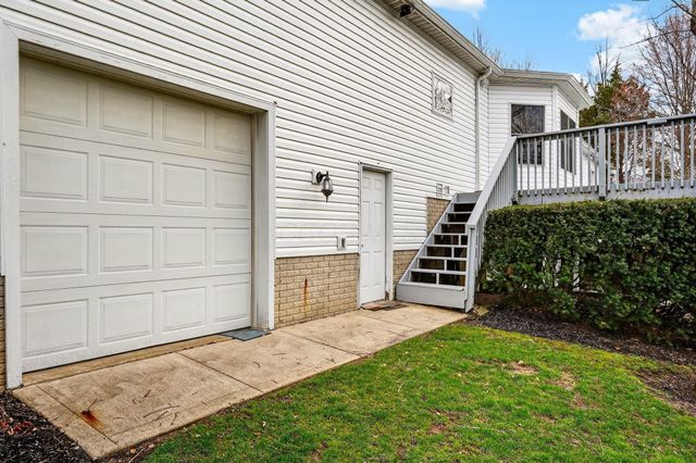 11129 Cedar Creek Drive NW, Canal Winchester, OH 43110