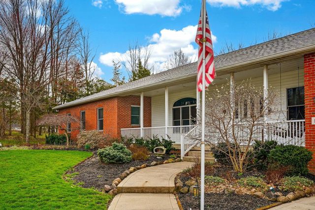 11129 Cedar Creek Drive NW, Canal Winchester, OH 43110