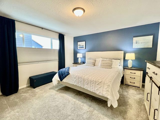 24348 E Goshawk Way, Liberty Lake, WA 99019