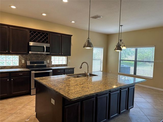 11150 ANCIENT FUTURES DRIVE, Tampa, FL 33647