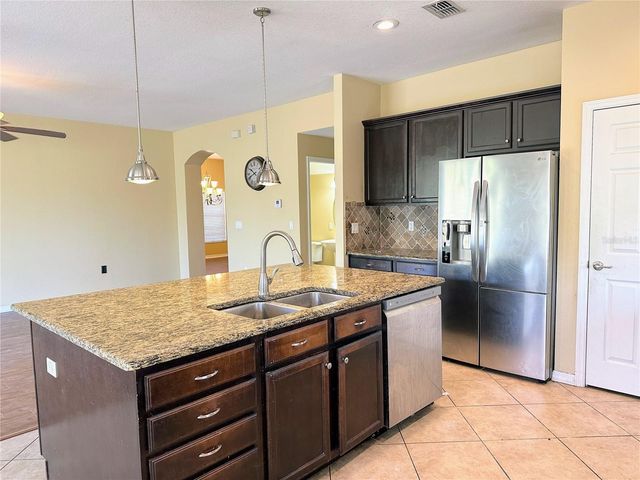 11150 ANCIENT FUTURES DRIVE, Tampa, FL 33647