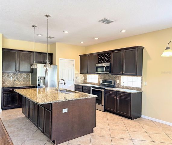 11150 ANCIENT FUTURES DRIVE, Tampa, FL 33647