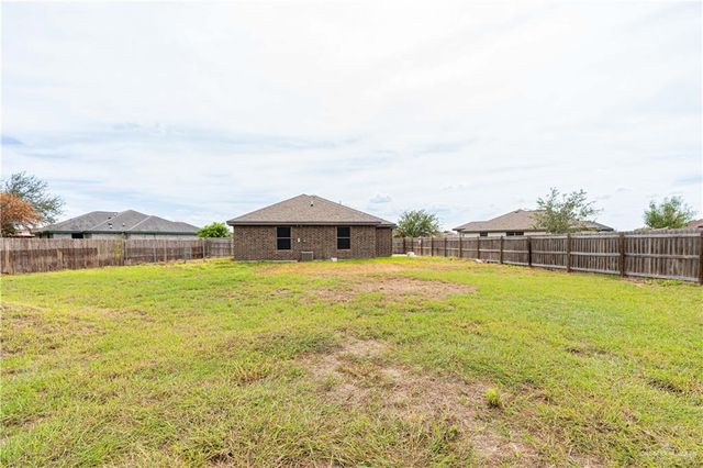 2900 Fuerte Avenue, Mcallen, TX 78504