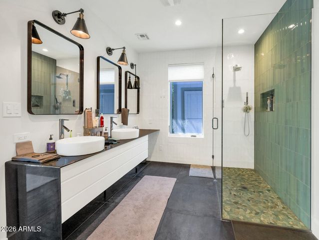 4707 N 30TH Place, Phoenix, AZ 85016
