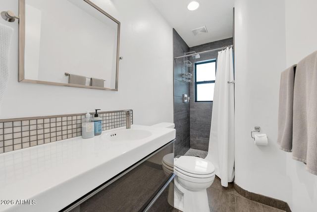 4707 N 30TH Place, Phoenix, AZ 85016