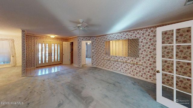 2131 Royal Pines Drive, New Bern, NC 28560