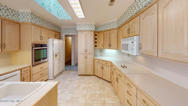 2131 Royal Pines Drive, New Bern, NC 28560