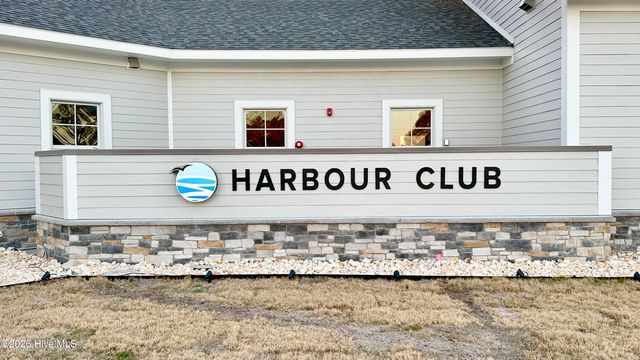 2131 Royal Pines Drive, New Bern, NC 28560