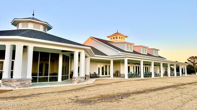 2131 Royal Pines Drive, New Bern, NC 28560