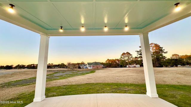 2131 Royal Pines Drive, New Bern, NC 28560