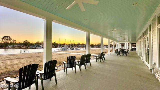 2131 Royal Pines Drive, New Bern, NC 28560