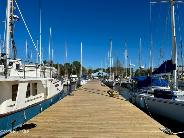 2131 Royal Pines Drive, New Bern, NC 28560