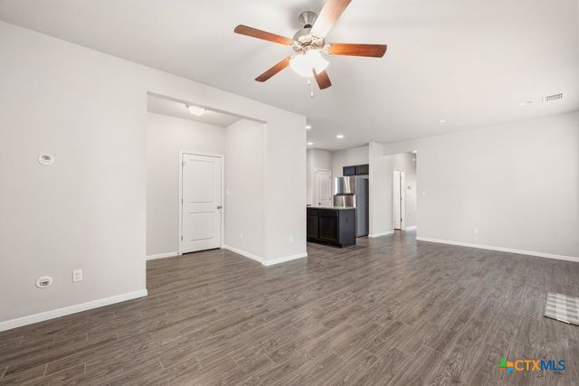 420 Spiny Lizard Lane, San Marcos, TX 78666
