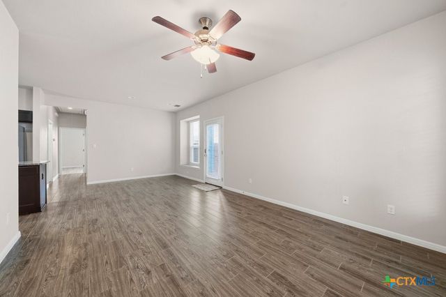 420 Spiny Lizard Lane, San Marcos, TX 78666