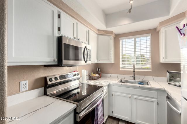 1825 W RAY Road 2098, Chandler, AZ 85224