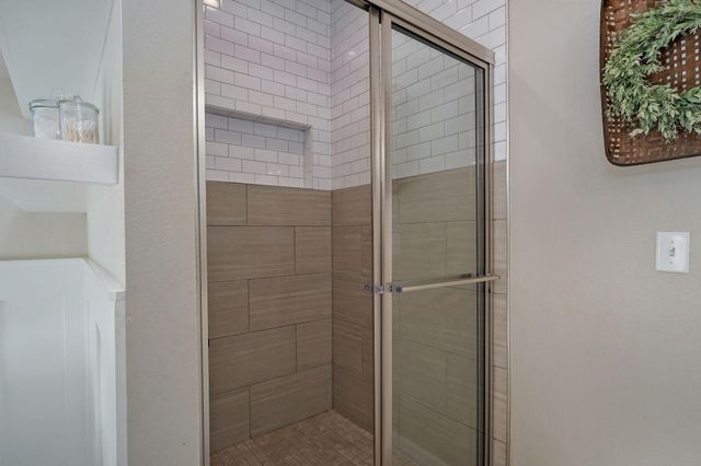 1419 North Rich Hill Circle, Nixa, MO 65714