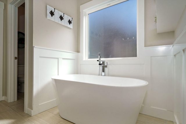 1419 North Rich Hill Circle, Nixa, MO 65714