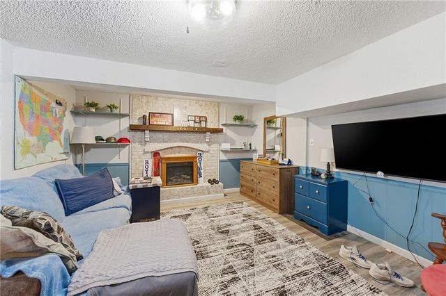 1903 N Lazy Branch Road, Independence, MO 64058