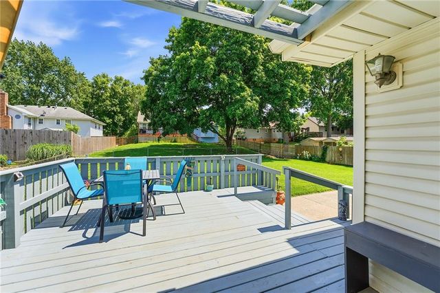 1903 N Lazy Branch Road, Independence, MO 64058