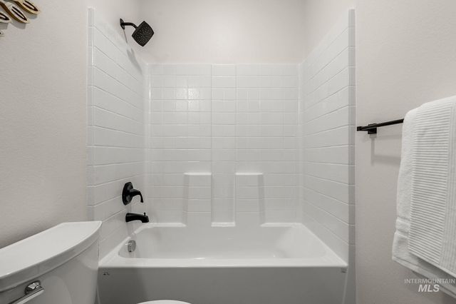 6825 W Ustick, Boise, ID 83704