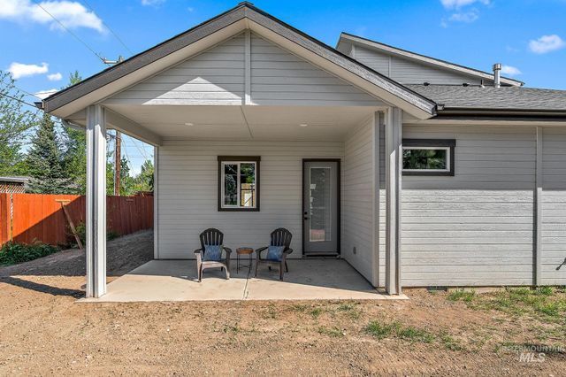6825 W Ustick, Boise, ID 83704
