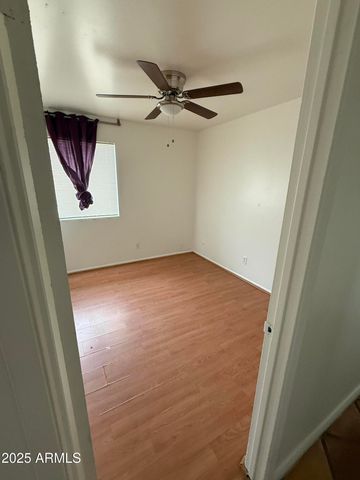 8316 W DEVONSHIRE Avenue, Phoenix, AZ 85037