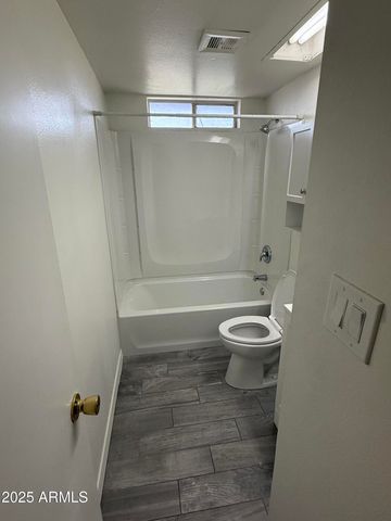 8316 W DEVONSHIRE Avenue, Phoenix, AZ 85037