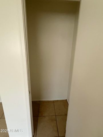 8316 W DEVONSHIRE Avenue, Phoenix, AZ 85037