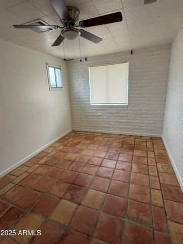 8316 W DEVONSHIRE Avenue, Phoenix, AZ 85037